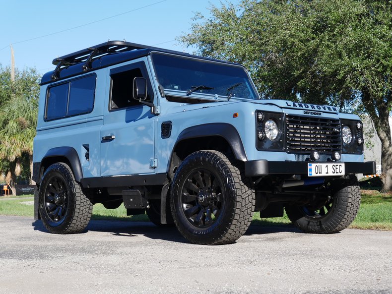 1996 Land Rover Defender 90 18