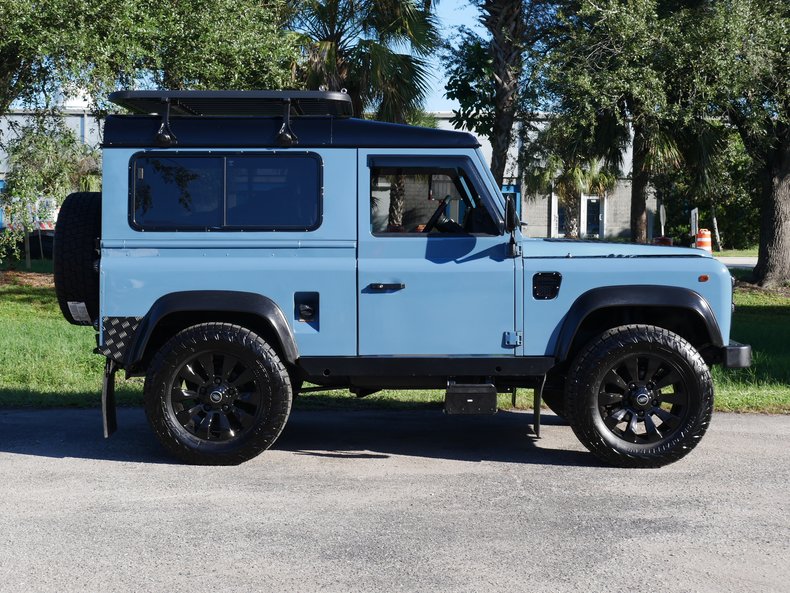 1996 Land Rover Defender 90 52