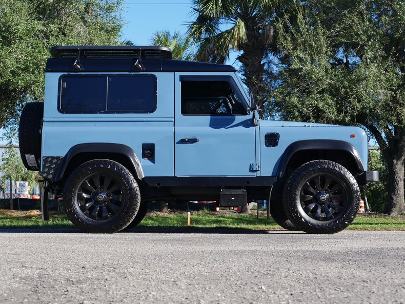 1996 Land Rover Defender 90 51