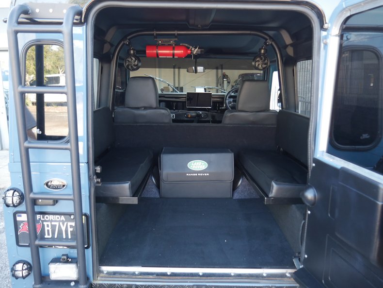 1996 Land Rover Defender 90 74