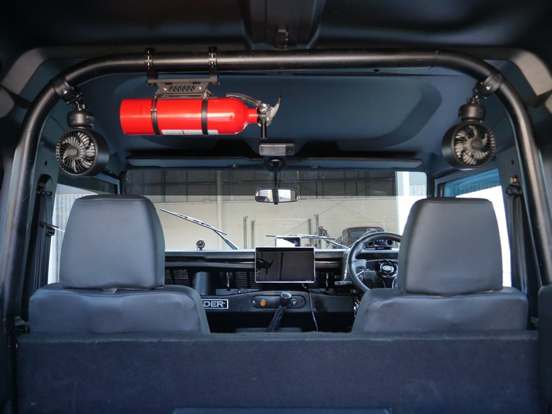 1996 Land Rover Defender 90 77
