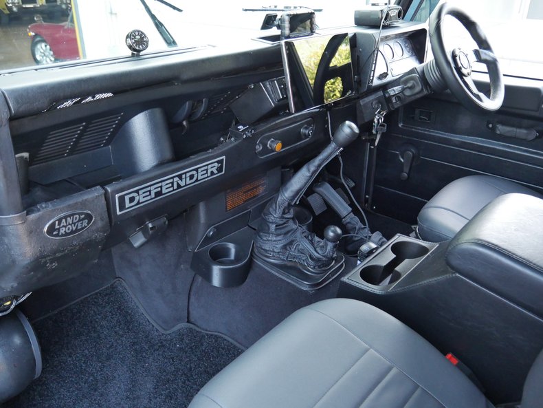 1996 Land Rover Defender 90 82