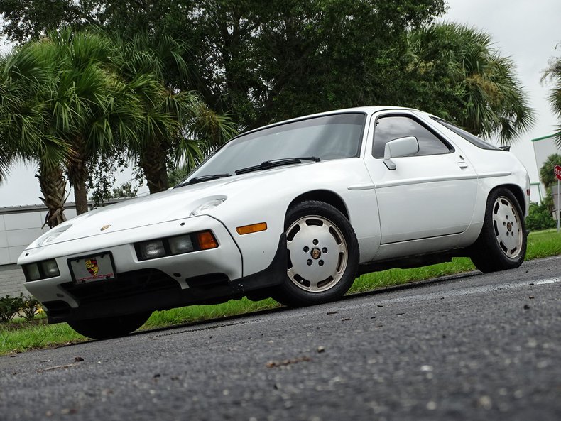 1986 Porsche 928