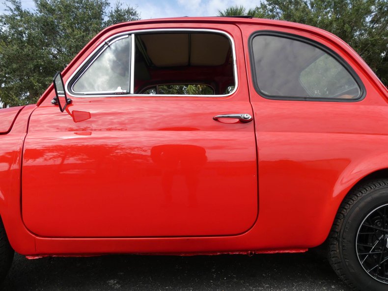 1969 Fiat 500L 27