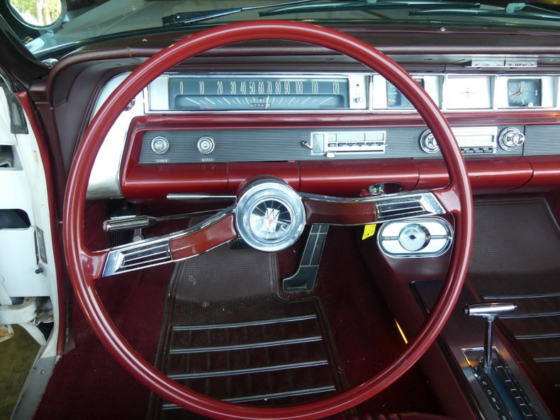 1963 Oldsmobile Starfire 62