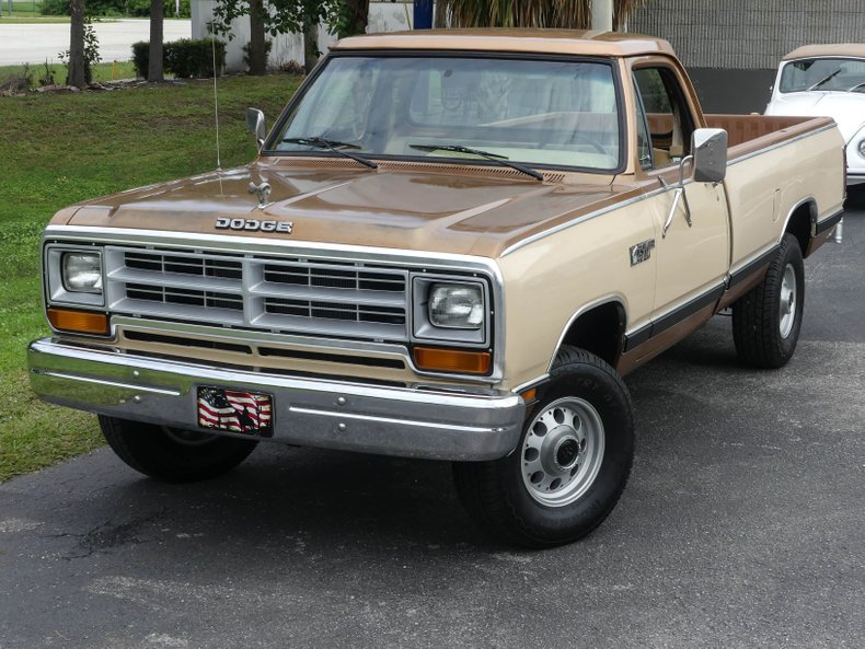 1986 Dodge Ram 11
