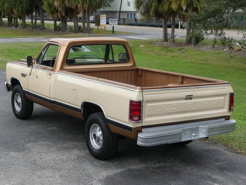 1986 Dodge Ram 18