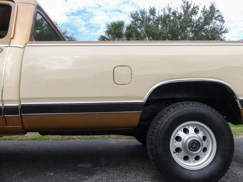 1986 Dodge Ram 23