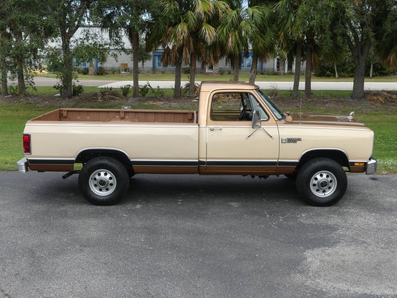 1986 Dodge Ram 33