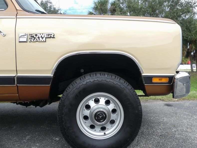 1986 Dodge Ram 40