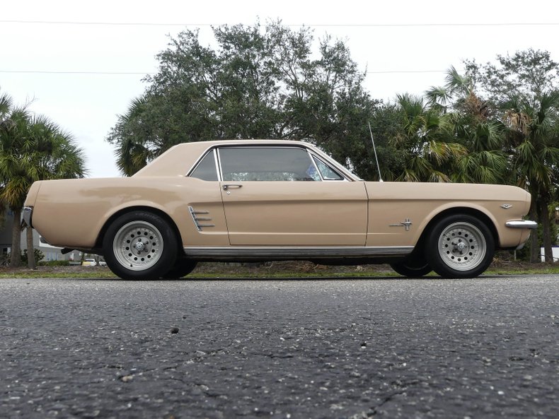 1966 Ford Mustang 32