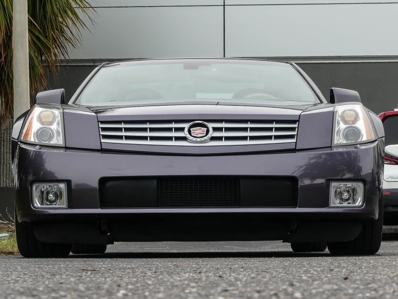 2004 Cadillac XLR 35