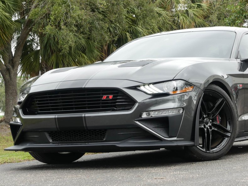 2019 Ford Mustang 10