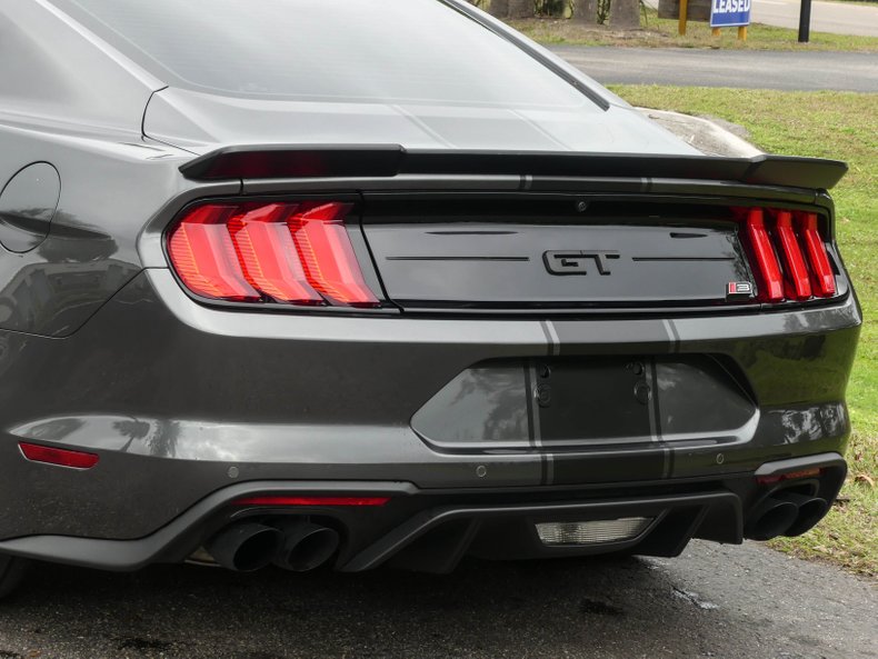 2019 Ford Mustang 19