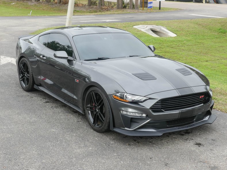 2019 Ford Mustang 28