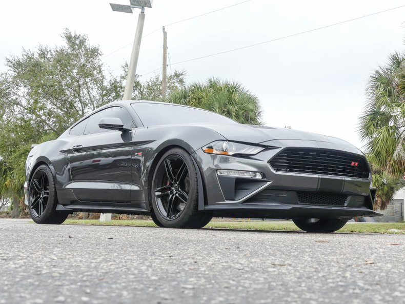 2019 Ford Mustang 27