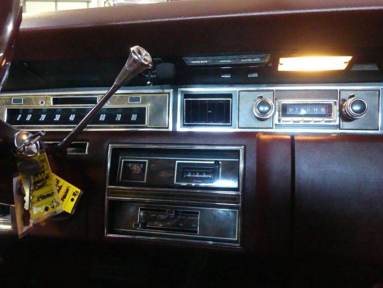 1977 Lincoln Continental 49