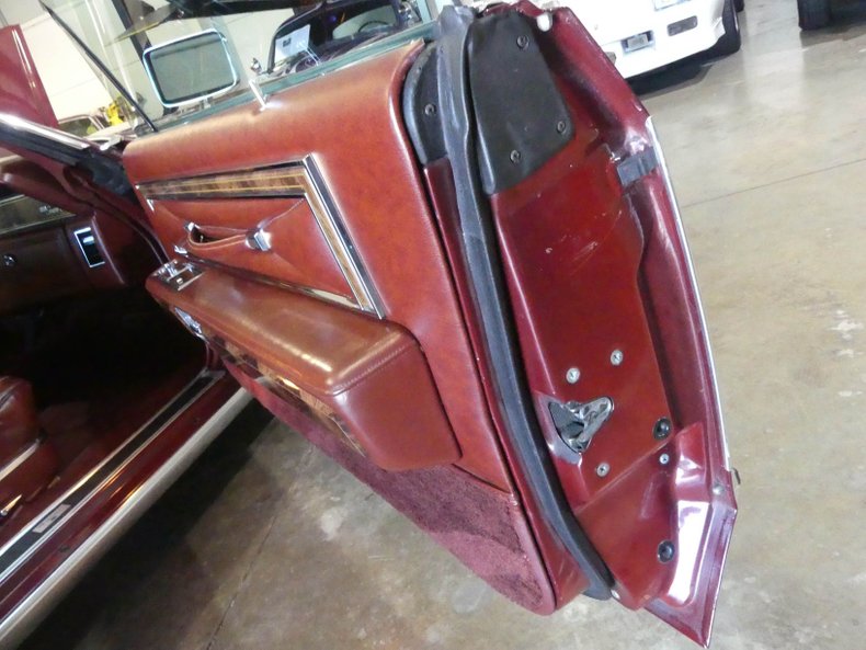 1977 Lincoln Continental 58