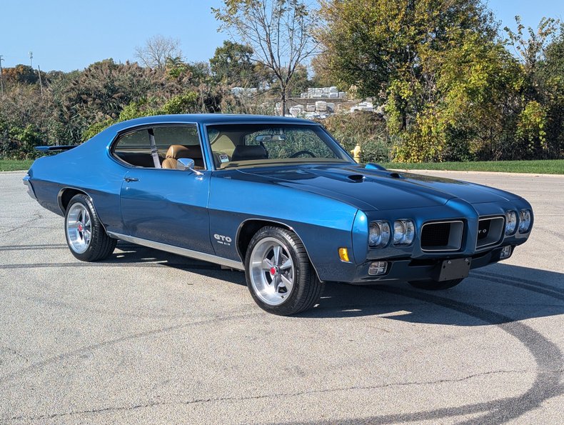 1970 Pontiac GTO 13