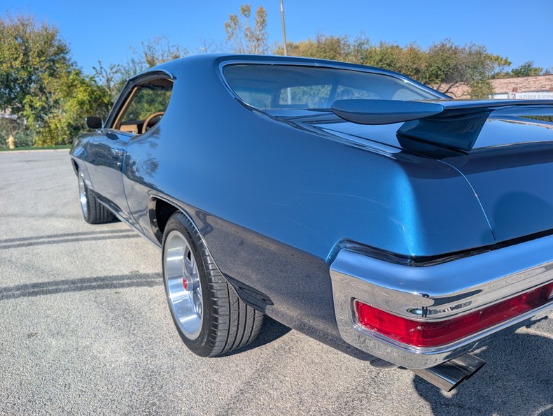1970 Pontiac GTO 26