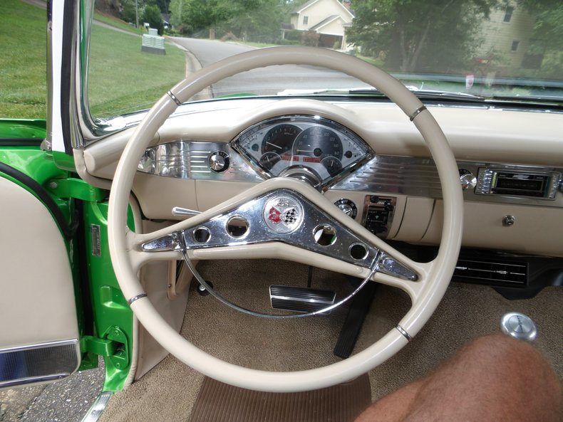 1955 Chevrolet Nomad 92