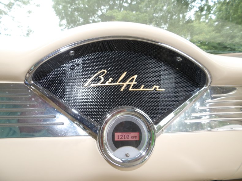 1955 Chevrolet Nomad 100