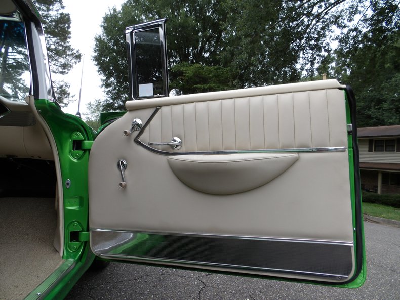 1955 Chevrolet Nomad 106