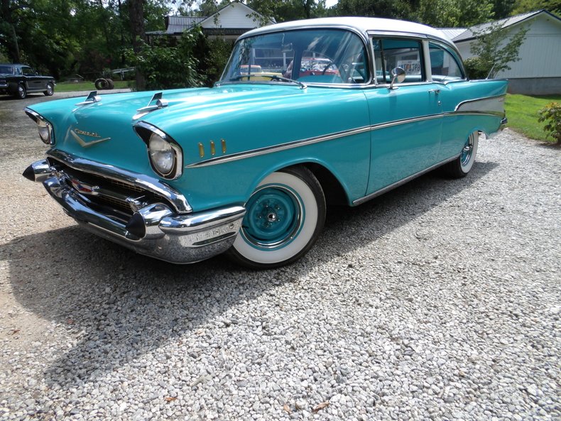 1957 Chevrolet Bel Air 13