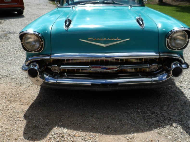 1957 Chevrolet Bel Air 17