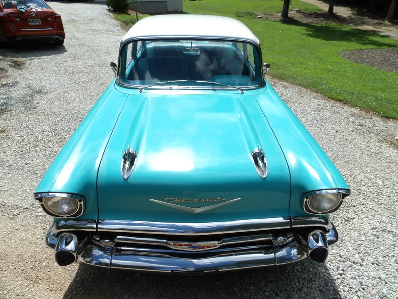 1957 Chevrolet Bel Air 19