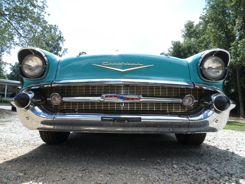 1957 Chevrolet Bel Air 18