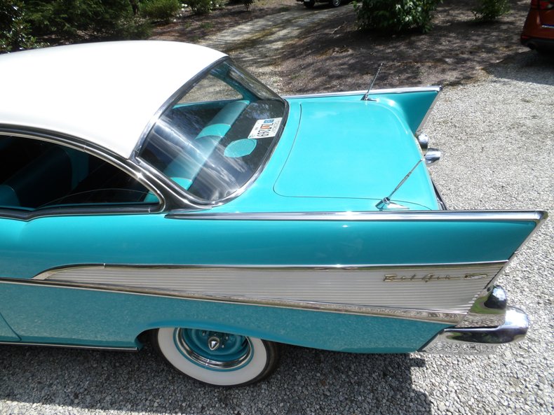 1957 Chevrolet Bel Air 27