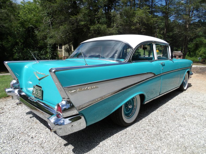 1957 Chevrolet Bel Air 32
