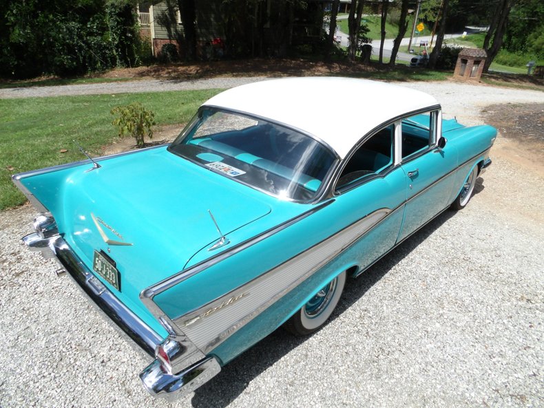 1957 Chevrolet Bel Air 33