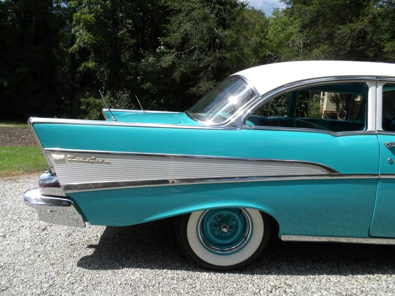 1957 Chevrolet Bel Air 34
