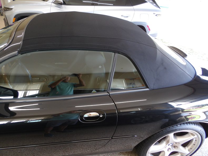 2001 Jaguar XKR 158