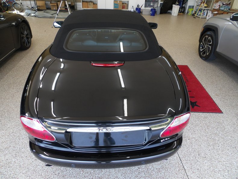 2001 Jaguar XKR 23