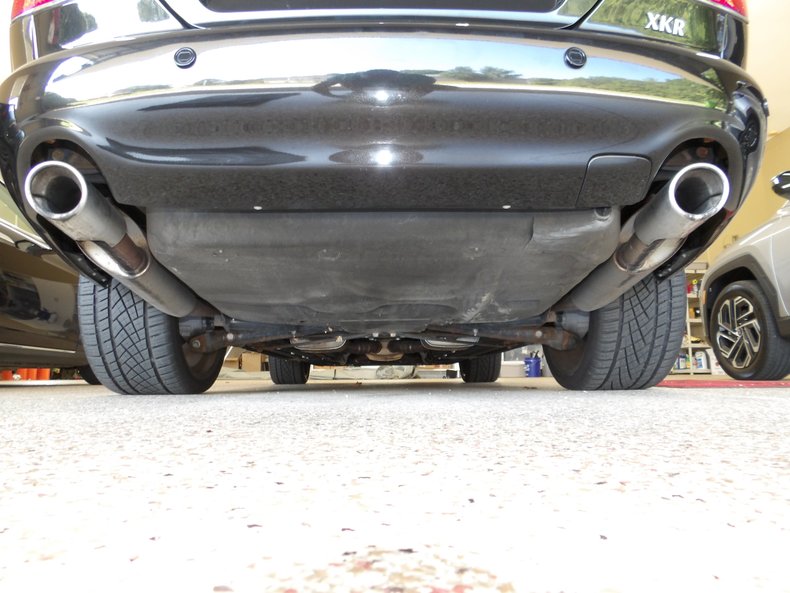 2001 Jaguar XKR 15