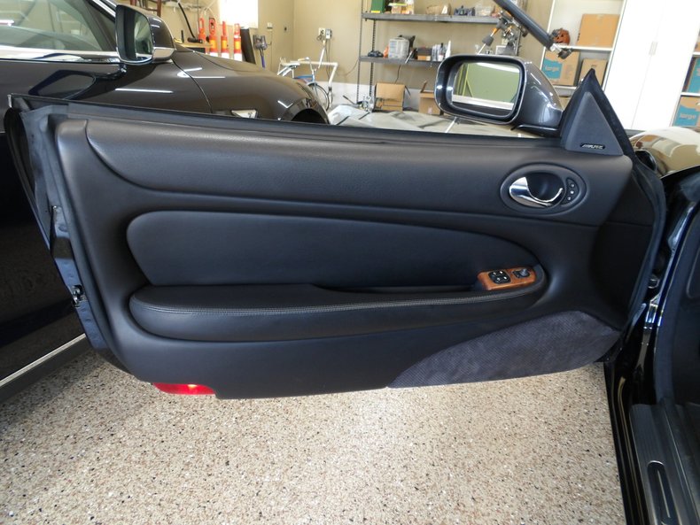 2001 Jaguar XKR 45