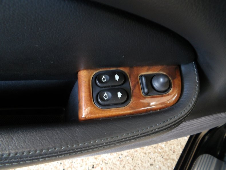 2001 Jaguar XKR 72