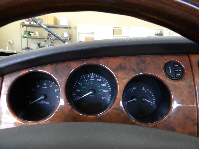 2001 Jaguar XKR 76