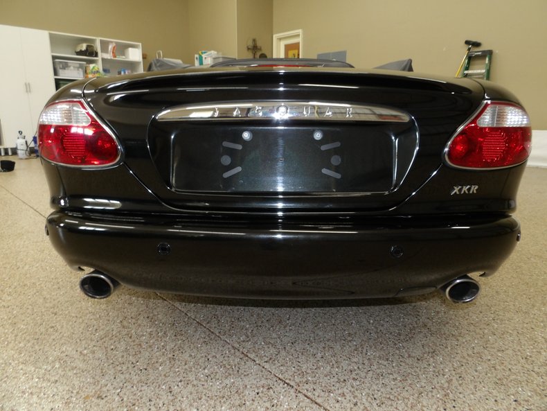 2001 Jaguar XKR 113