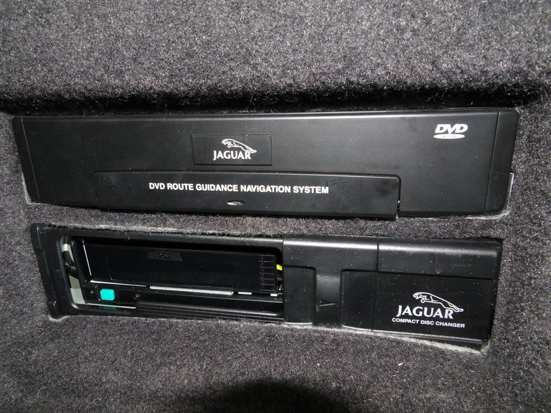 2001 Jaguar XKR 150