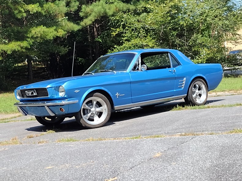1966 Ford Mustang 10