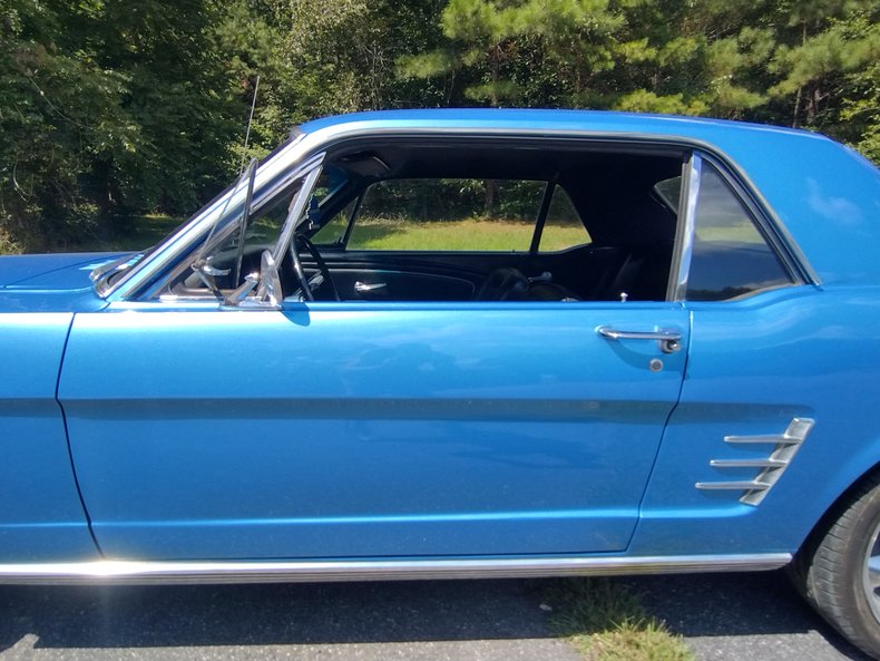 1966 Ford Mustang 29