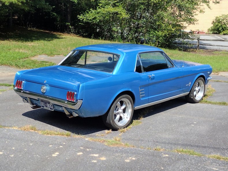 1966 Ford Mustang 38