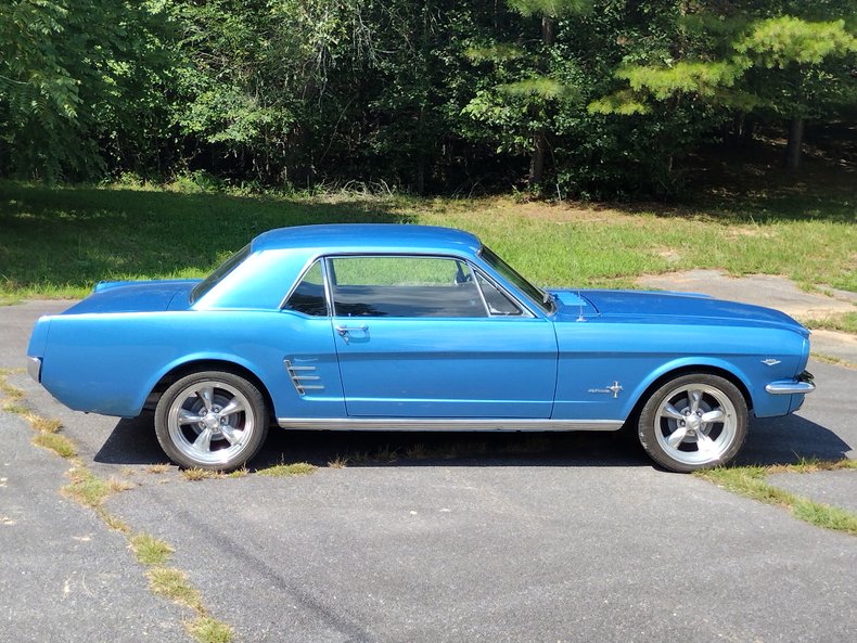 1966 Ford Mustang 41
