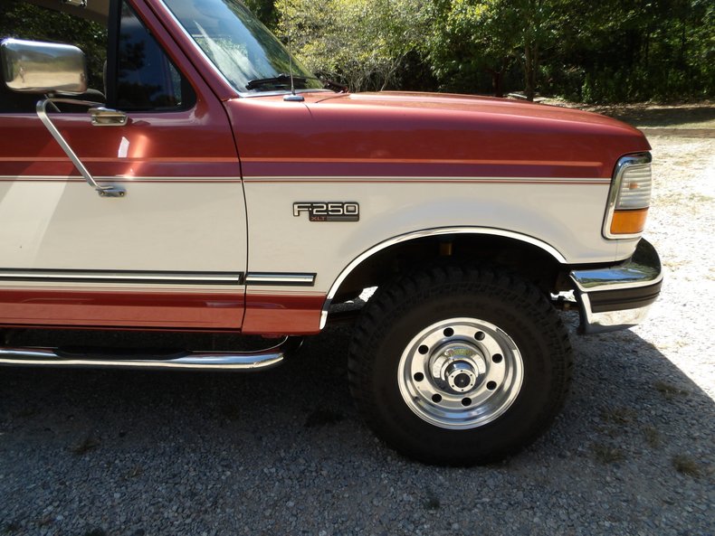 1995 Ford F250 36