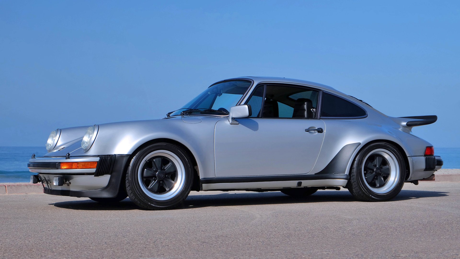 【未開封】アイドロン ポルシェ 911 930 ターボ 3.0 1977 1977 Porsche 930 Turbo | Symbolic International