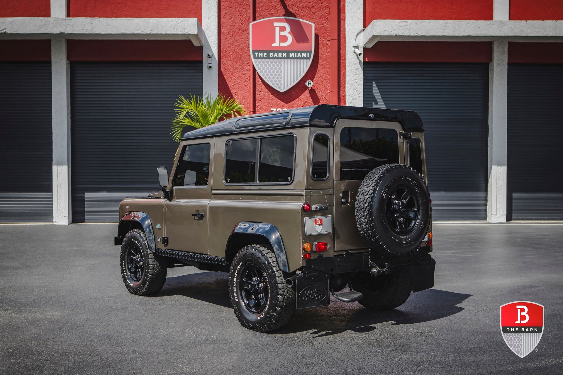 1998 Land Rover Defender | The Barn Miami®